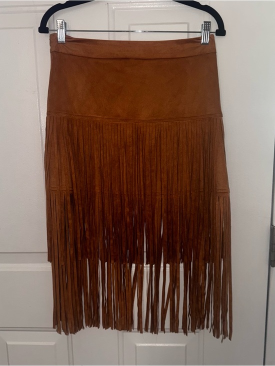 Luxedress Dresses & Skirts - NWT Luredress Camel Faux Suede Fringe Mini Skirt Size L